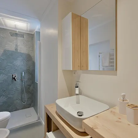 Appartamento Castello San Giorgio&railway Station Lovely Flat