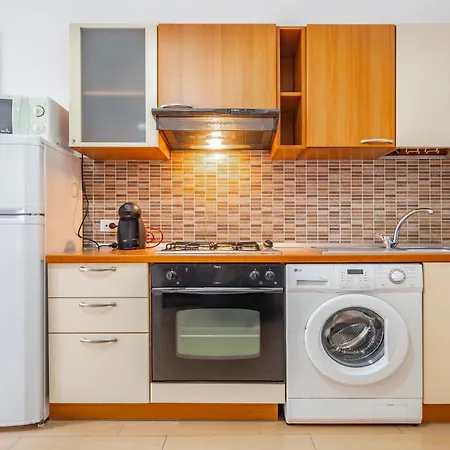 Guesthost - One Step Away From The Historic Center Lovely Flats Apartman La Spezia