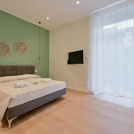 Guesthost - One Step Away From The Historic Center Lovely Flats Apartment La Spezia