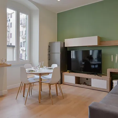 Apartment Guesthost - One Step Away From The Historic Center Lovely Flats La Spezia