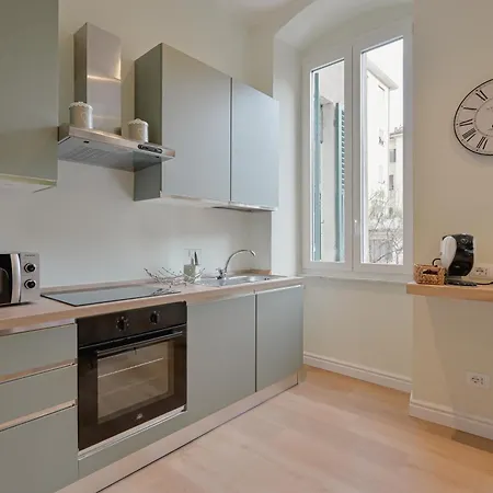 Apartment Guesthost - Two Lovely Aparments - One Step Away From The Historic Center *
