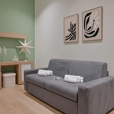 Guesthost - Two Lovely Aparments - One Step Away From The Historic Center Apartment La Spezia