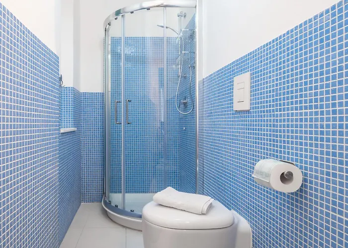 Guesthost - One Step Away From The Historic Center Lovely Flats La Spezia