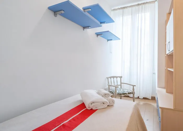 Apartment Guesthost - One Step Away From The Historic Center Lovely Flats La Spezia