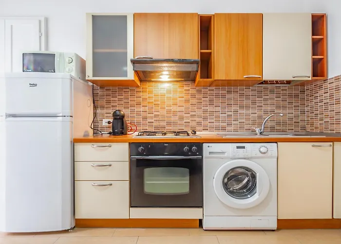 Guesthost - One Step Away From The Historic Center Lovely Flats Apartment La Spezia