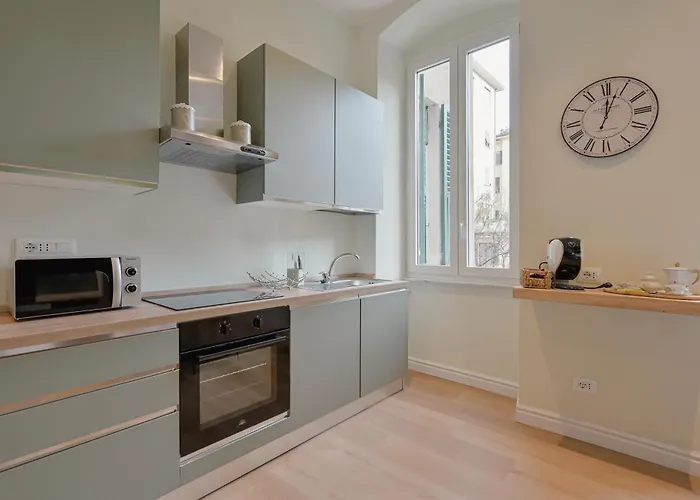 Apartment Guesthost - One Step Away From The Historic Center Lovely Flats *